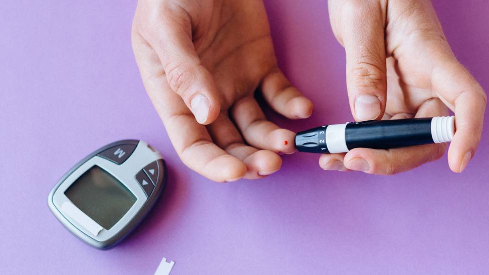 Detecta a tiempo la diabetes: estos son los cuatro síntomas que deben ponerte en alerta