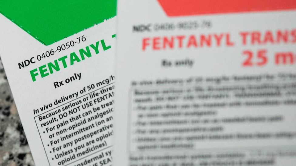 Un experto farmacológico desvela los motivos por los que se consume tanto fentanilo en EE.UU: Alarmante