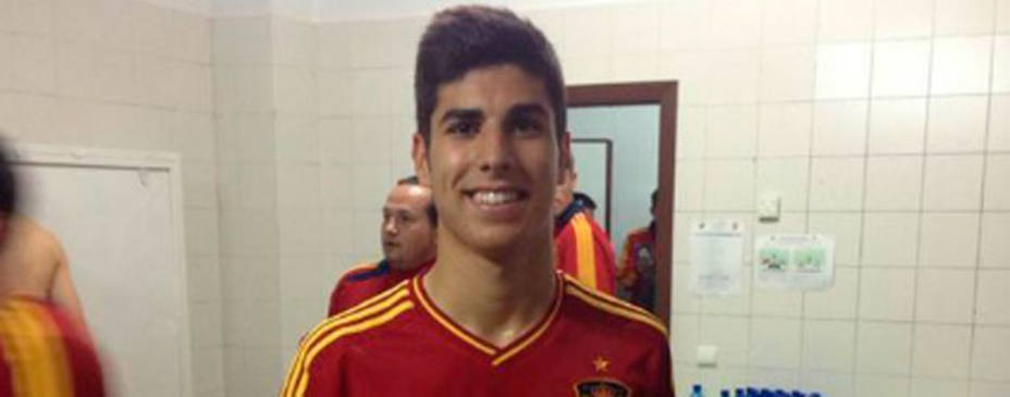 Marco Asensio, con la camiseta de la selección sub-19 (FOTO: RCD Mallorca)