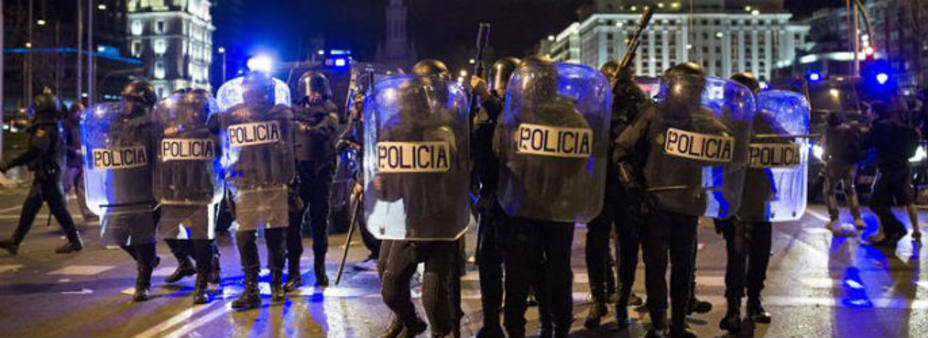 Fuerzas de la Policía durante los disturbios en Madrid / Foto: COPE