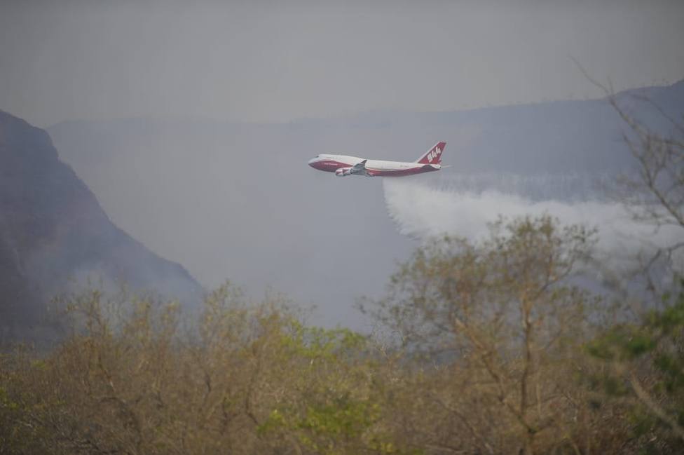 Bolivia utiliza un 747 para sofocar el incendio en la Amazonía