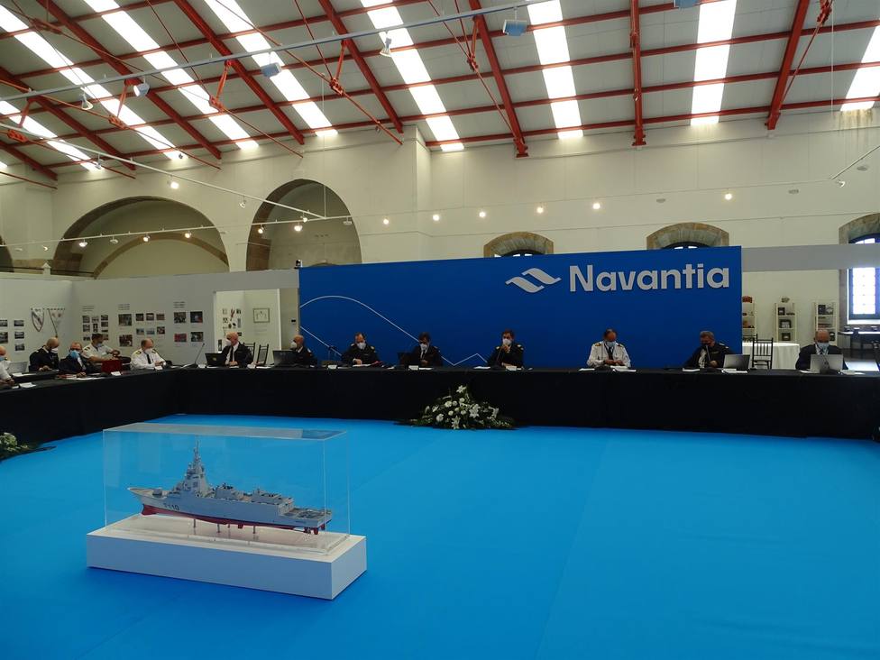 Participantes en Navantia Ferrol en la revisión de diseño preliminar - FOTO: Navantia