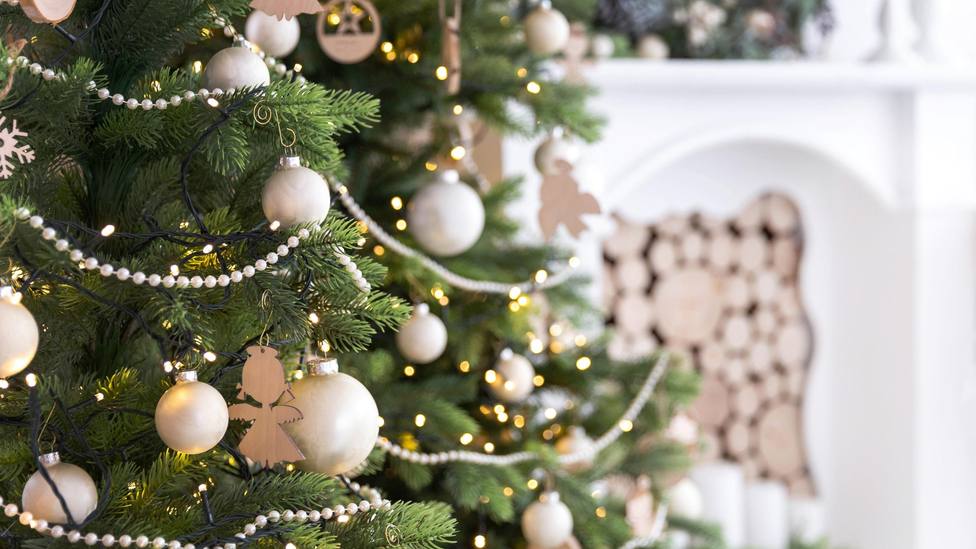 El truco casero para limpiar tu árbol de Navidad y dejarlo como nuevo: ahorrará tu bolsillo