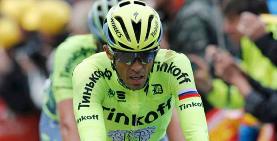 Alberto Contador ha sufrido dos caídas en este Tour (FOTO - Reuters)