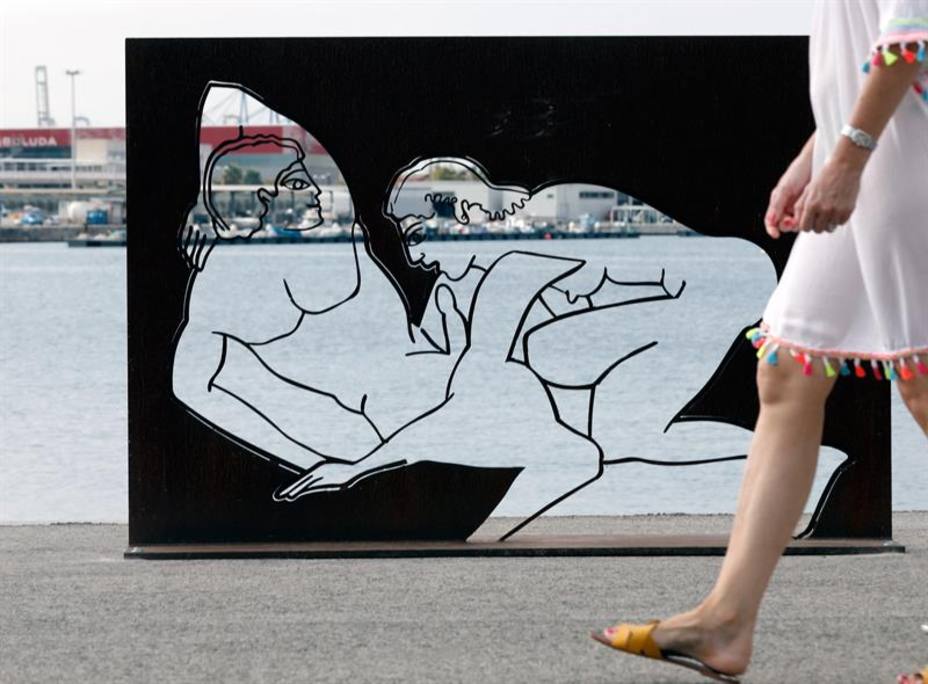 Escenas sexuales muy detalladas del artista Antoni Miró inundan la Marina de Valencia