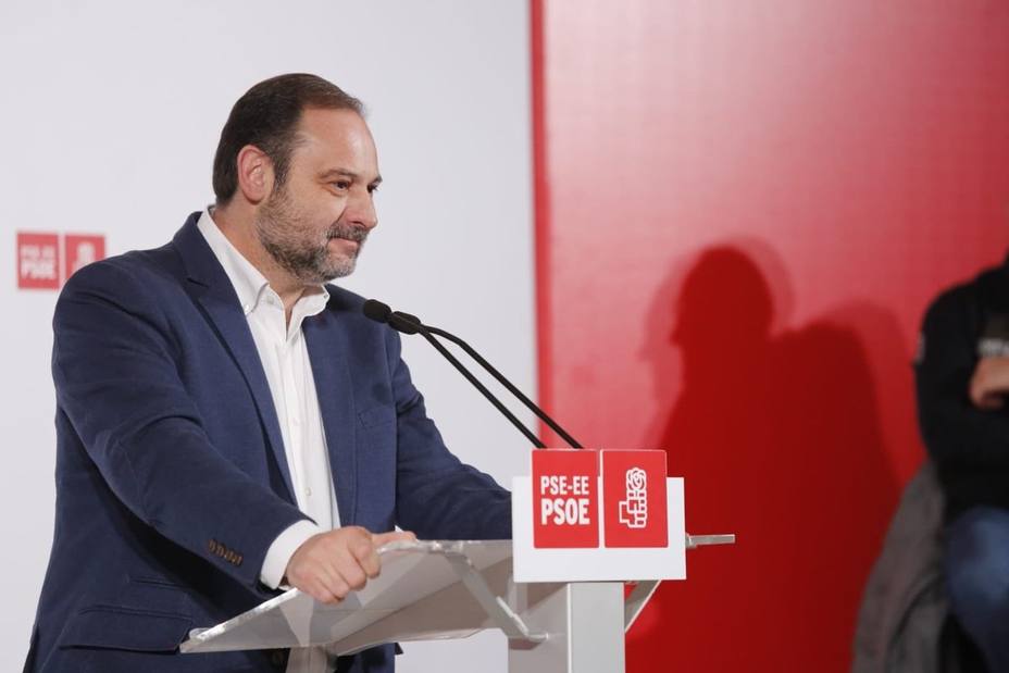 Ábalos critica la descomposición del PP por pactar con Vox y buscar el enfrentamiento en Cataluña