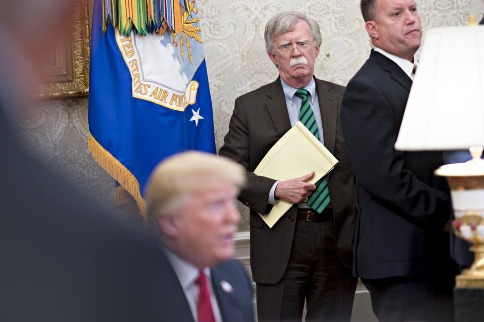 Trump despide a John Bolton, su tercer asesor de Seguridad Nacional
