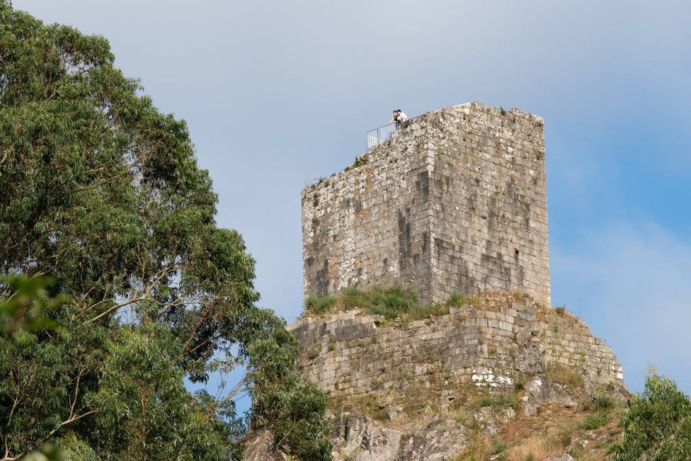 El Castillo de Naraío es lo más visitado en el municipio - FOTO: Concello San Sadurniño