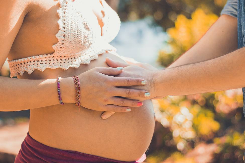 Decálogo sobre COVID 19 y embarazo: descubre los falsos mitos