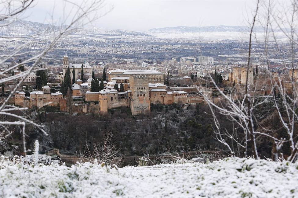 Granada.- Turismo.- La capital recibe casi 300.000 visitantes en lo que va de aÃ±o, superando las 500.000 pernoctaciones
