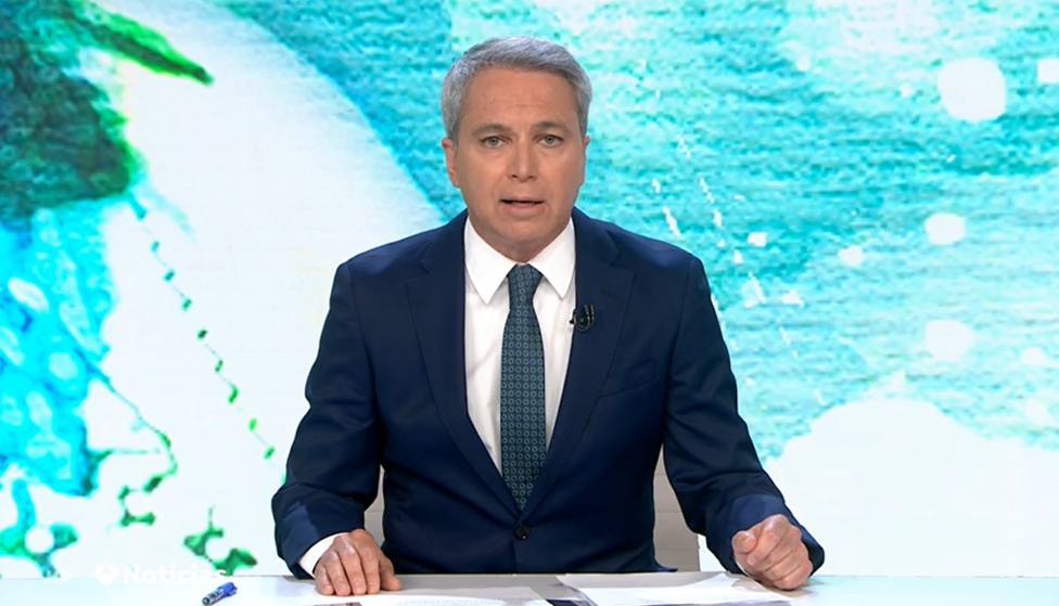 Vicente Vallés vive un duro momento en pleno Antena 3 Noticias por una pérdida personal: Es un día triste