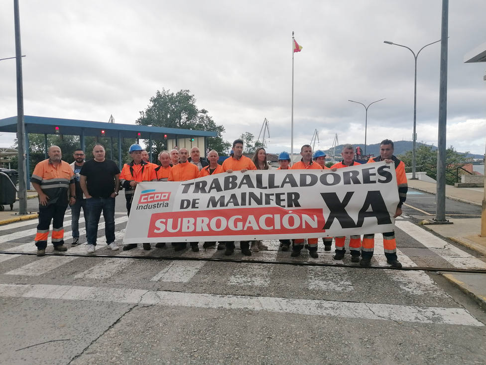 Los trabajadores de Mainfer ante la entrada de Navantia Ferrol