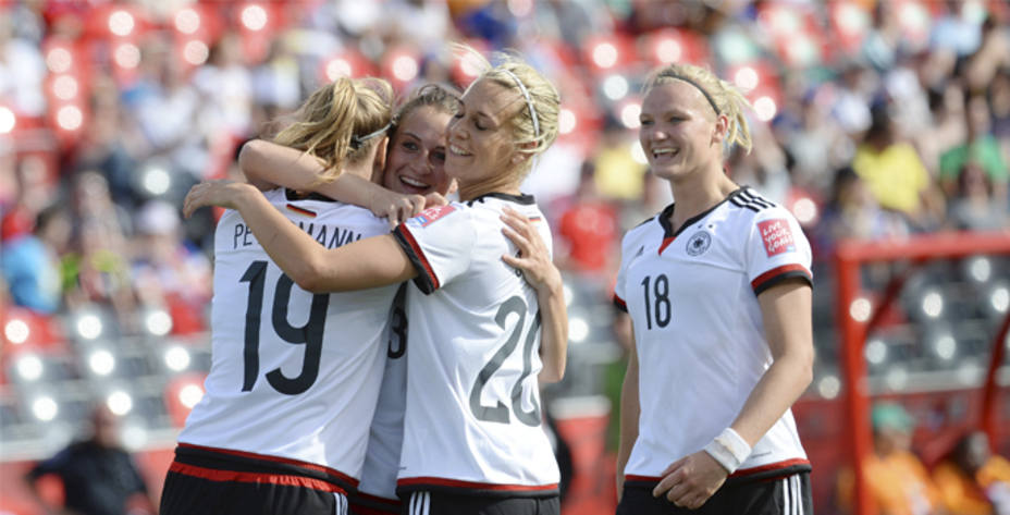 Las alemanas golearon 4-0 a las tailandesas. Reuters.