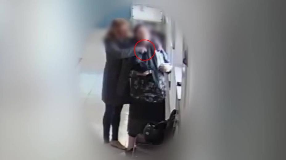 Detenida una mujer por robar a 14 ancianos hospitalizados en Tarragona