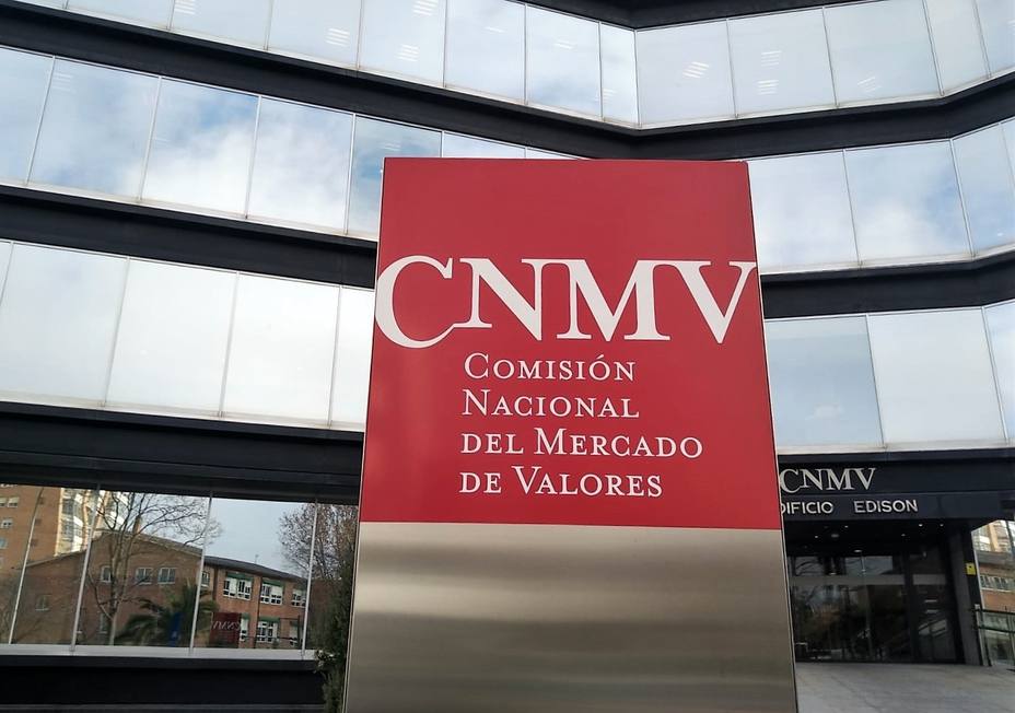 La CNMV advierte sobre cinco entidades no autorizadas para prestar servicios de inversión