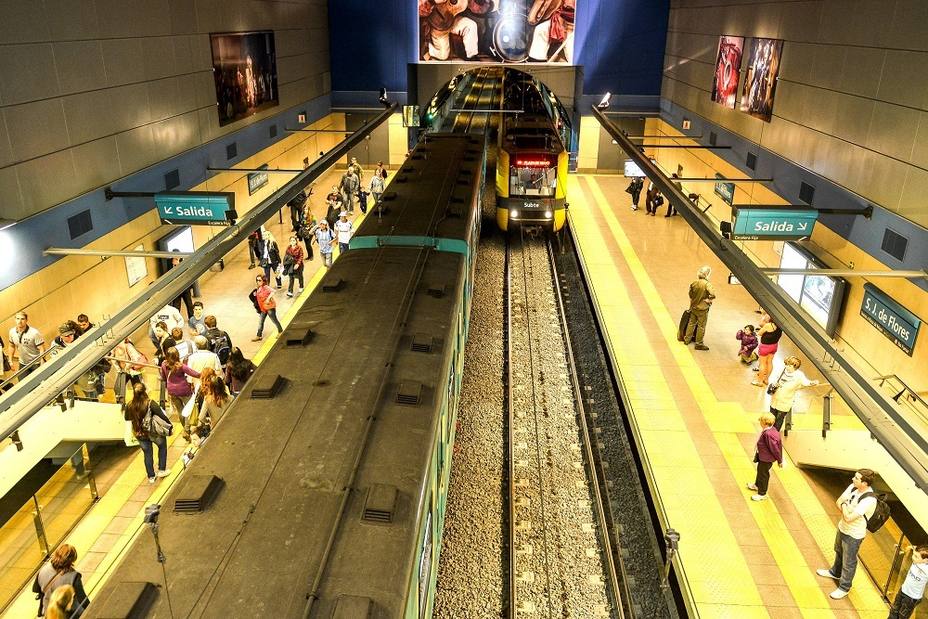 Un juez de Buenos Aires ordena que el metro sea gratis si no funcionan escaleras mecánicas o ascensores