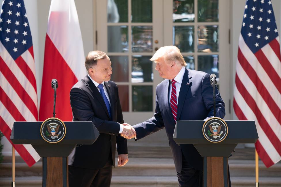 Trump nomina a Polonia para el programa de exención de visados