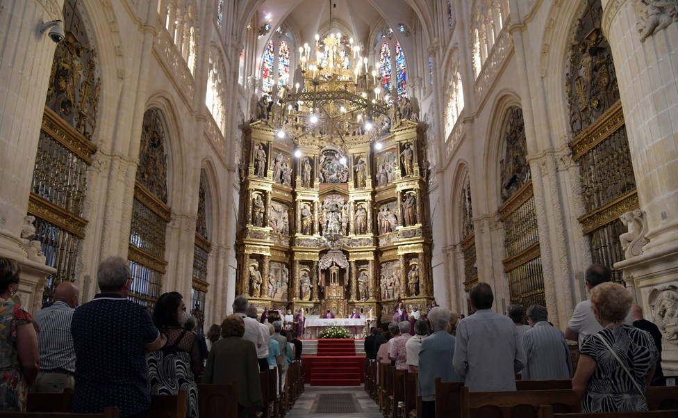 La Catedral de Burgos acoge un funeral diocesano en honor a las víctimas del COVID-19