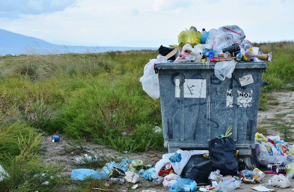 Ortigueira quiere aplicar medidas de reducción de basura y de fomento del reciclaje