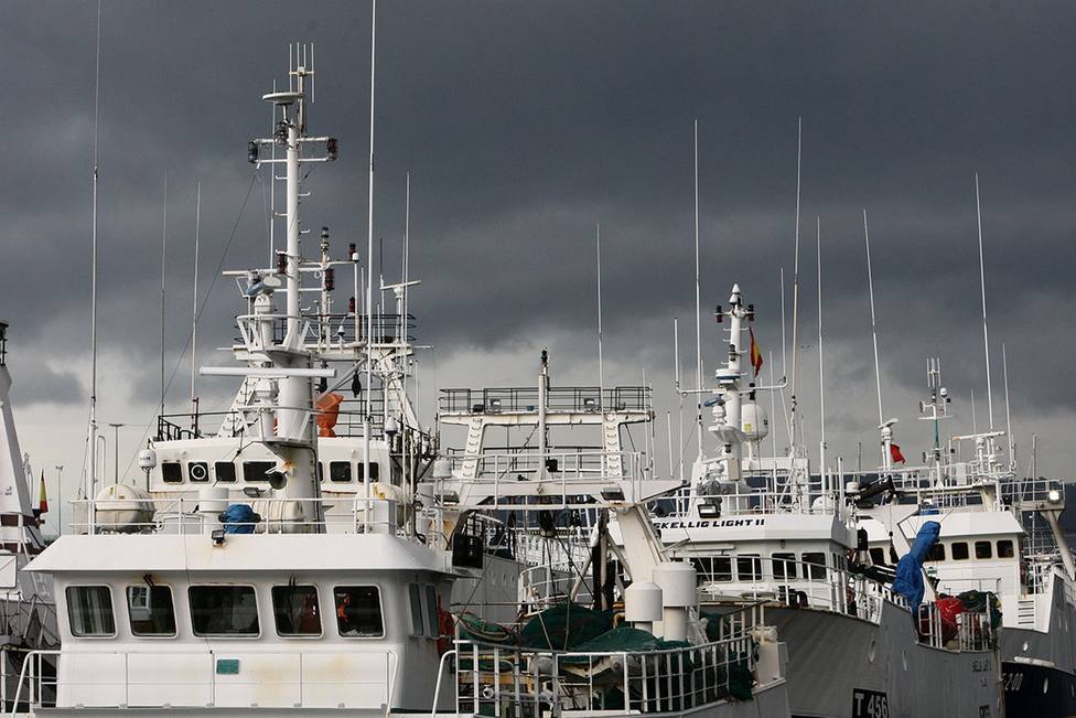 Galicia avoga por unha alianza con rexións europeas para defender á frota ante o veto á pesca de fondo