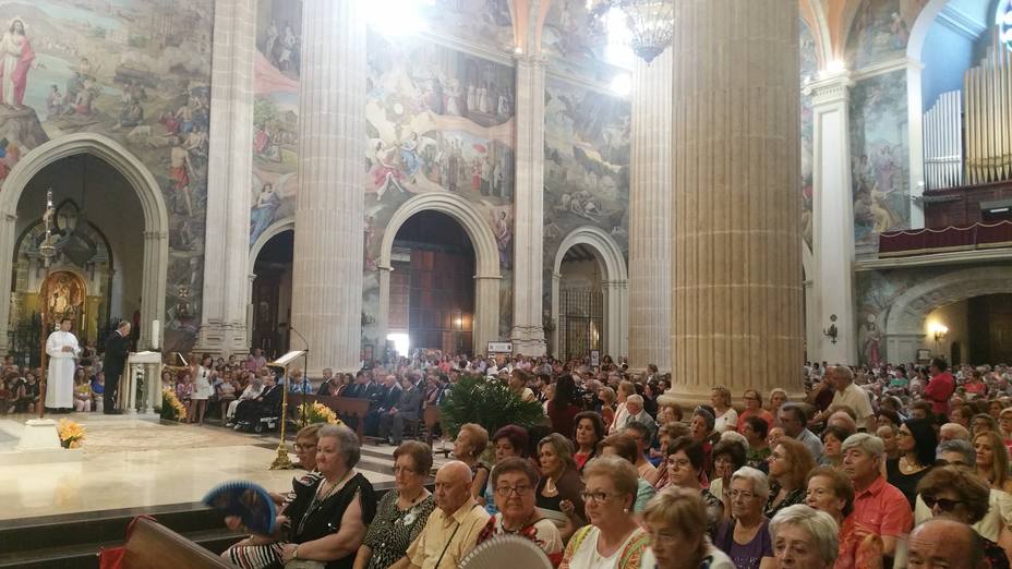 catedral de Albacete en el dia de la patrona