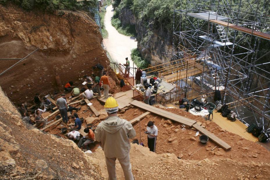 Un estudio sugiere que el depósito de huesos de Atapuerca podría no estar relacionado con ritos funerarios