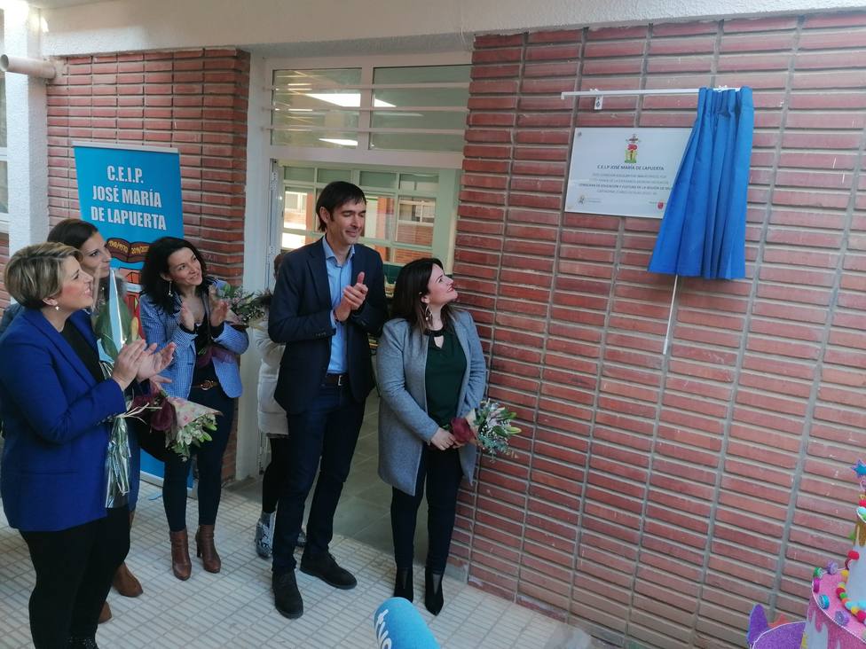 La Comunidad inaugura dos nuevos comedores escolares en Cartagena que darán servicio a 130 alumnos