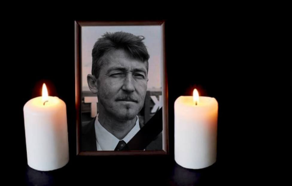 Memorial por la muerte de Vitold Ashurok compartido por su partido