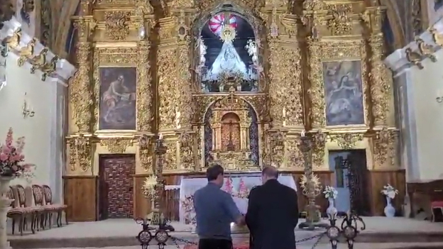 Recepción del nuevo obispo de Ávila, Jesús Rico, en la pequeña localidad de Aldeavieja