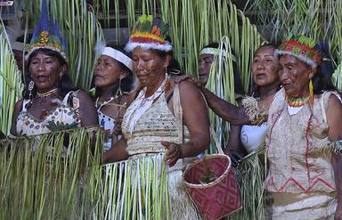 Bailar, una estrategia de indígenas colombianos para recuperar su cultura
