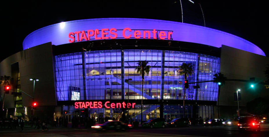 El Staples Center es la sede de los partidos de NBA de los Lakers y los Clippers.
