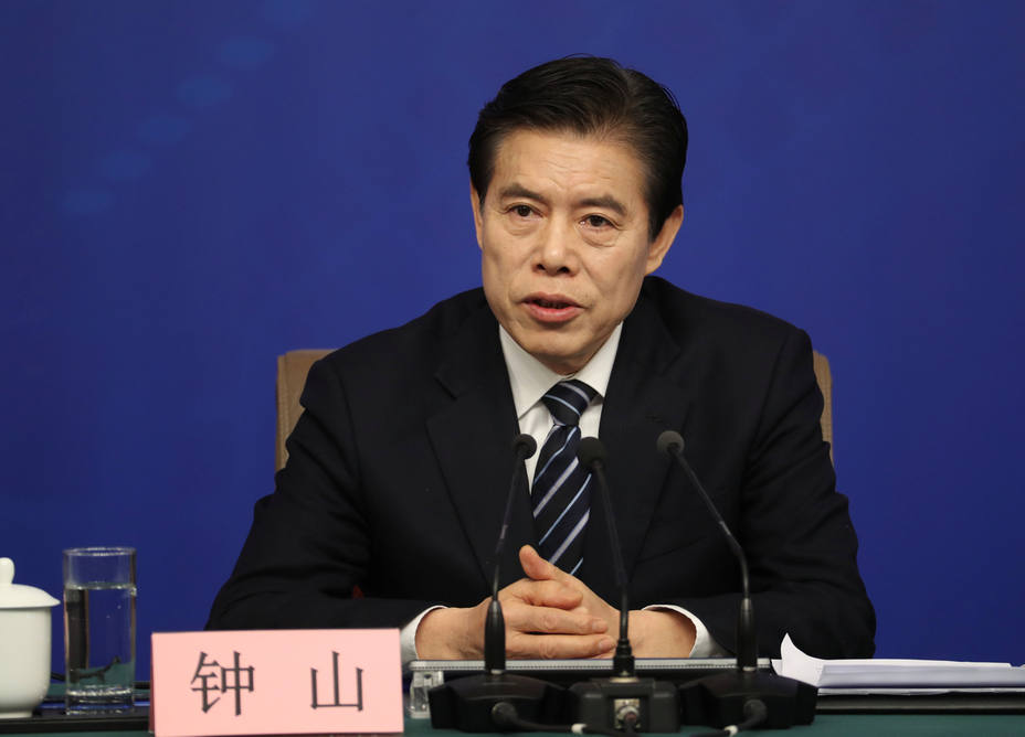 El ministro de Comercio chino ha recordado que China puede hacer frente al desafío y defenderá los intereses nacionales