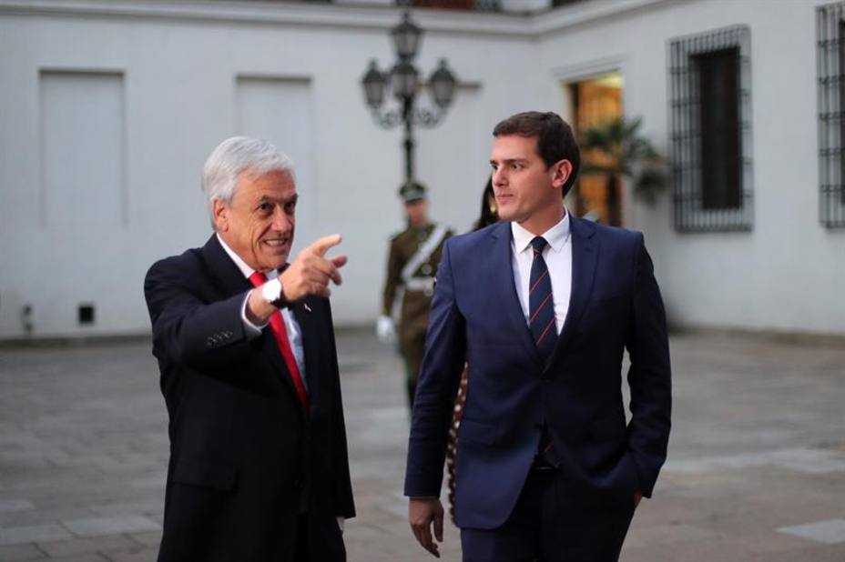 Piñera recibe en Palacio de la Moneda al líder de Ciudadanos Albert Rivera