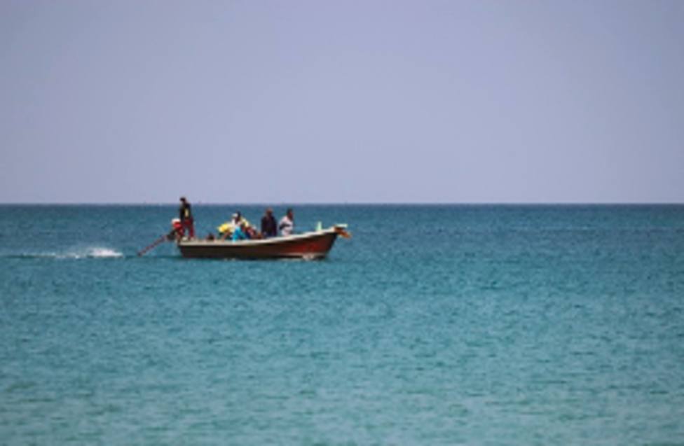Una patera con 17 inmigrantes llega a las costas aguileñas en las últimas horas