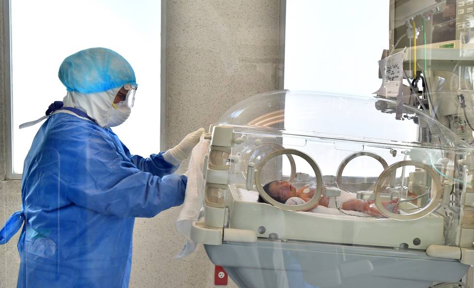 Un bebé nacido en Florida de una madre vacunada posee anticuerpos de la covid-19
