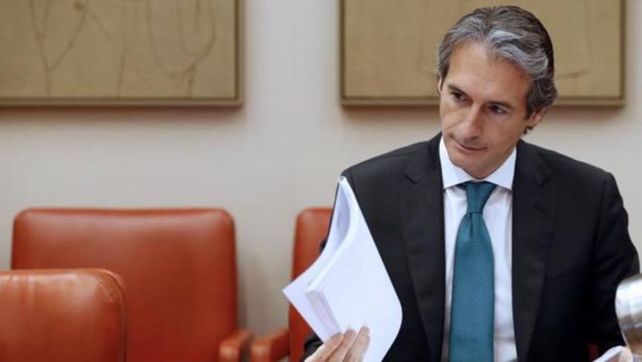 El comunicador preguntará al ministro sobre la gestión de las autopistas en quiebra y las nuevas inversiones en Cataluña