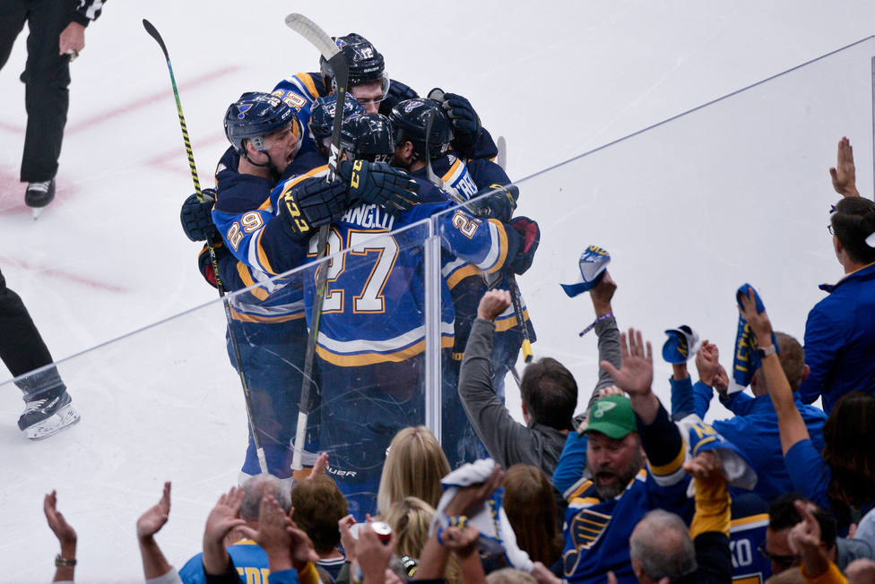 Los Blues de Saint Louis conquistan por primera vez la Stanley Cup de la NHL estadounidense