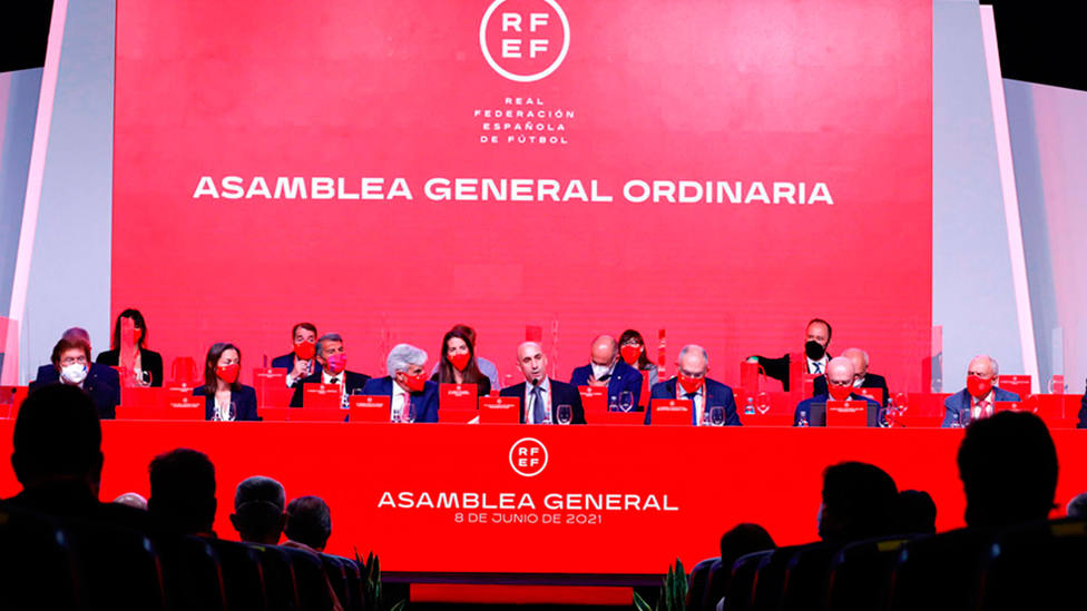 Asamblea Ordinaria de la Federación Española de Fútbol 2021 (IMAGEN: RFEF)