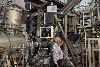 La fusión nuclear, una posible energía del futuro, cumple 30 años de tests en Suiza
