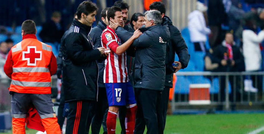 Manquillo recibió el alta hospitalaria y deberá llevar collarín al menos 4 semanas. Foto: Atlético de Madrid.
