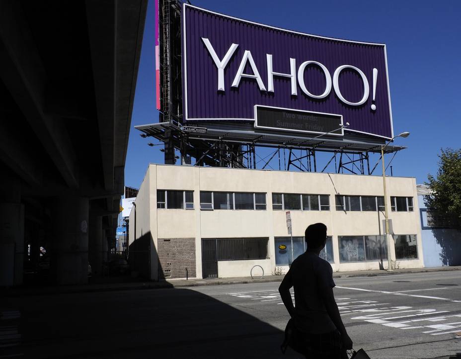 Las multas de Hacienda hacen echar el cierre a Yahoo en España