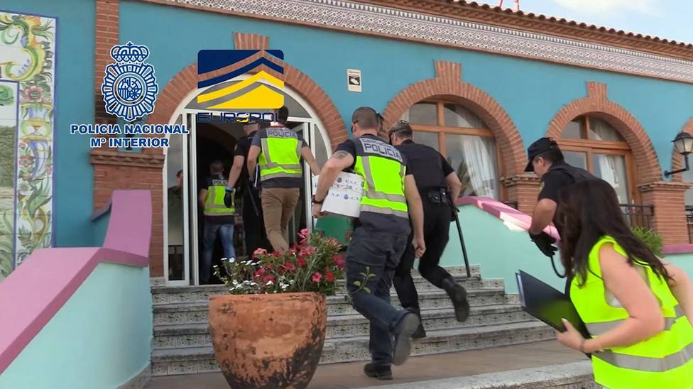 Detenidas 29 personas de una red que traficaba con personas y sustraía menores de un centro de protección de Almería