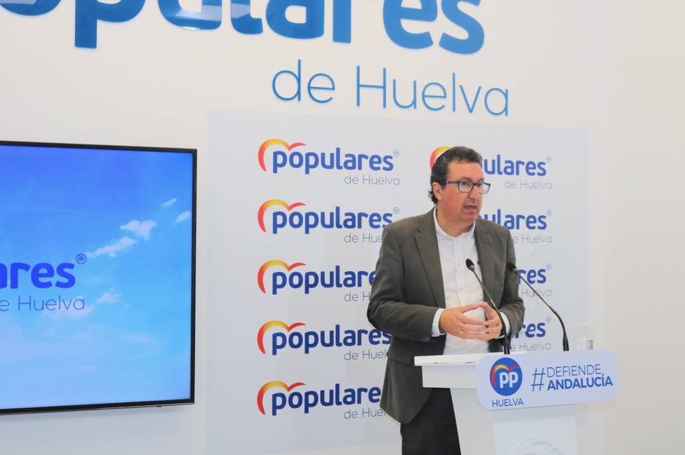 Manuel Andrés González, presidente del PP Huelva
