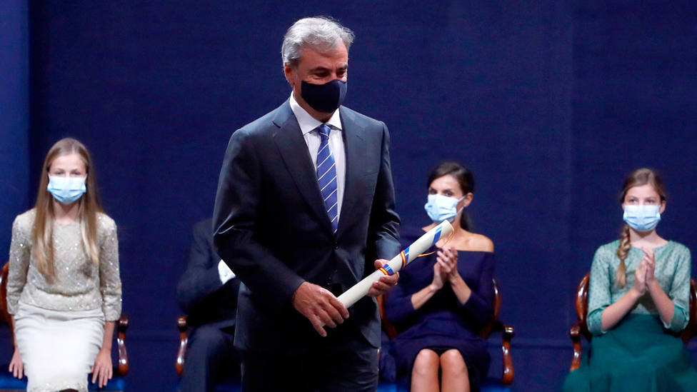 Carlos Sainz recibe el premio Princesa de Asturias de los Deportes 2020. EFE