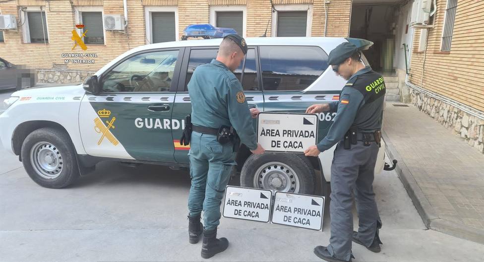 Intervienen señales falsas de delimitación de Área Privada de Caza en lAmetlla de Mar (Tarragona)