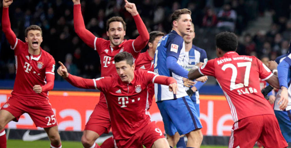 Lewandowski salva un punto para el Bayern (REUTERS)