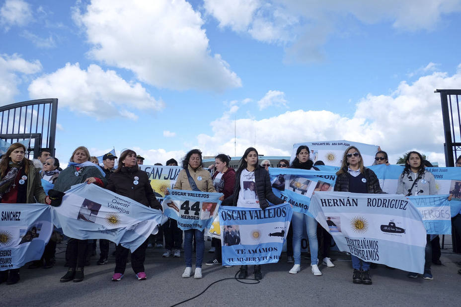 Los familiares continúan pidiendo explicaciones al Gobierno de Argentina
