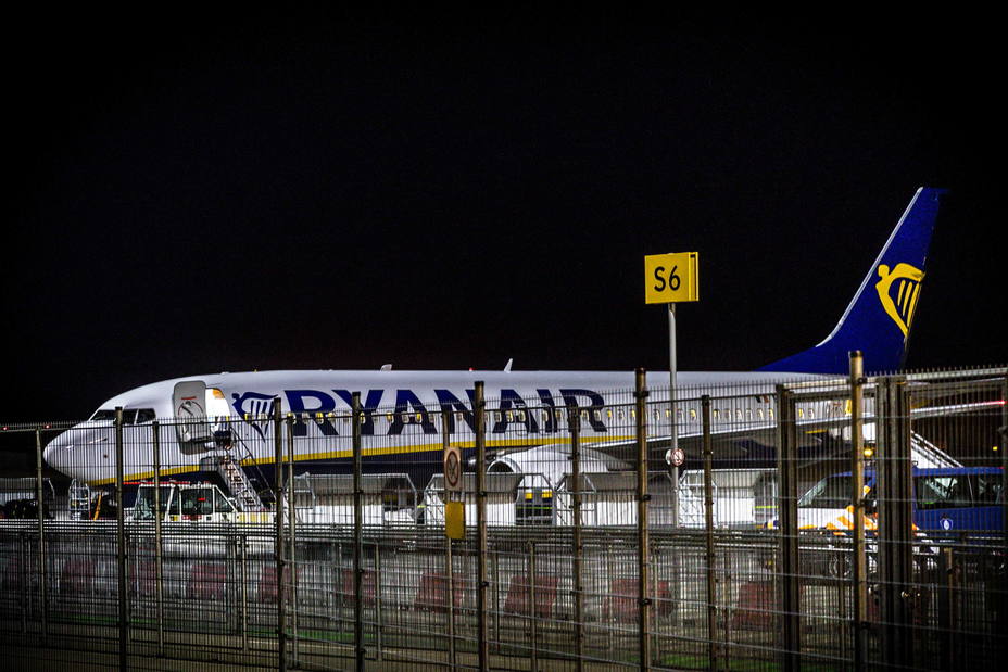 Una aeronave despejada de pasajeros tras una amenaza no revelada en el aeropuerto de Eindhoven
