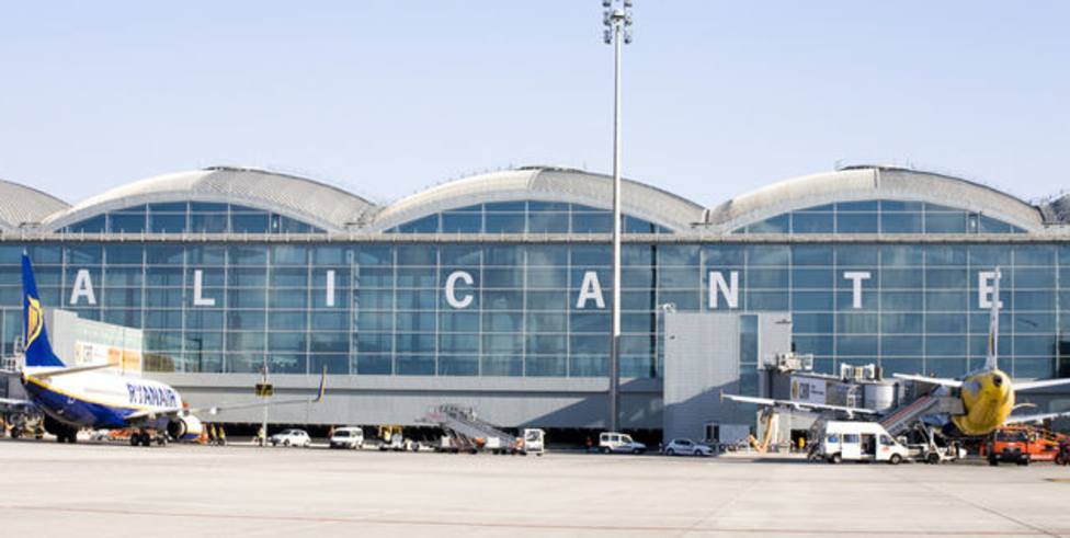 Aeropuerto de Alicante (EFE)