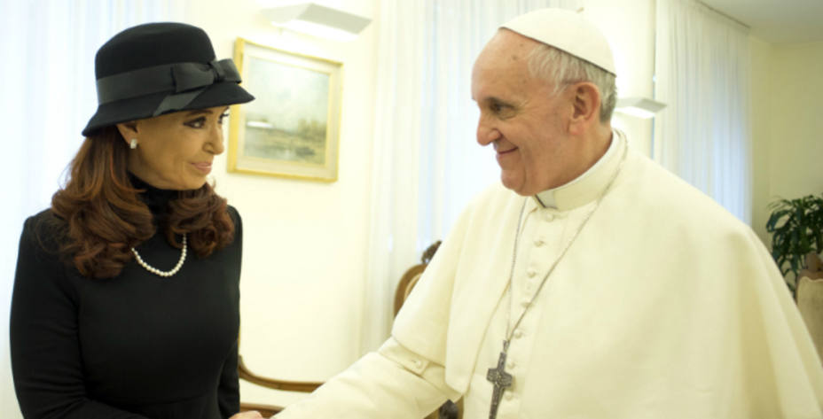 Cristina Fernández Kirchner y el Papa Francisco en el Vaticano. REUTERS